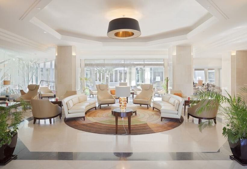 هتل Crowne Plaza Bucharest, An Ihg