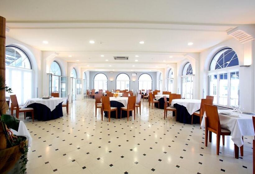 בית מלון כפרי Flora Monte Real