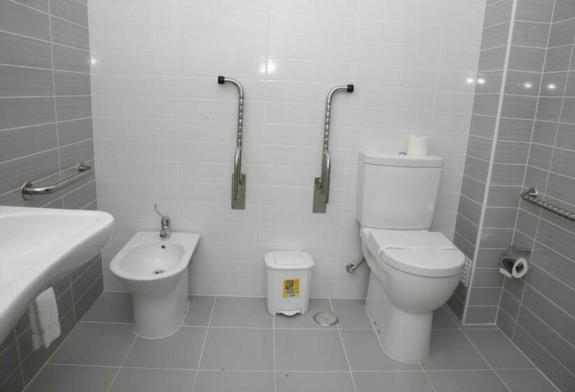 בית מלון כפרי Flora Monte Real