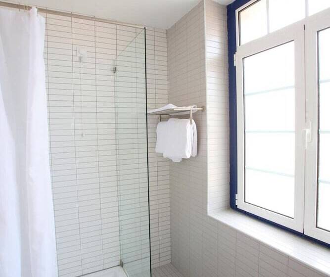 בית מלון כפרי Flora Monte Real