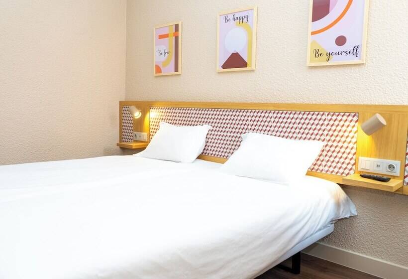 בית מלון כפרי Flag Lisboa Oeiras