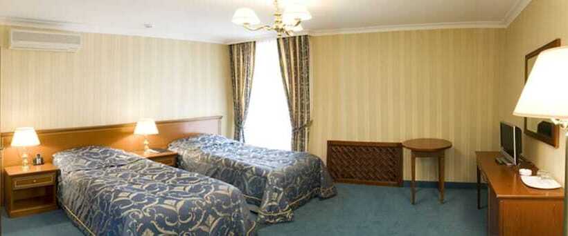 هتل Intourist Stavropol