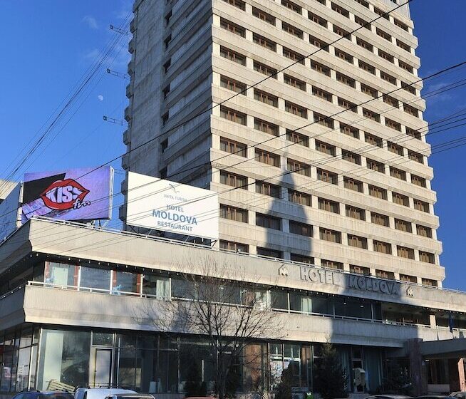 Отель Moldova