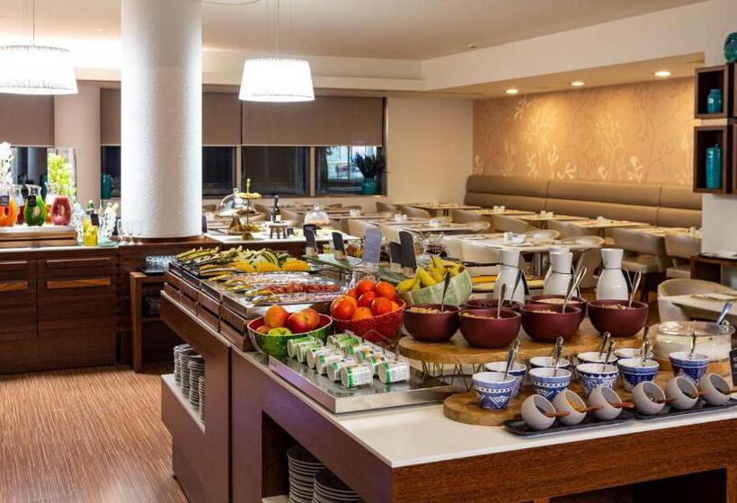 هتل NH Coimbra Dona Inês