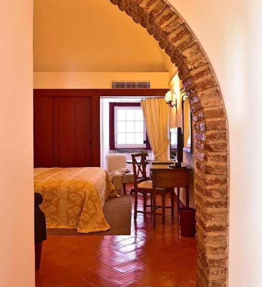 ホテル Pousada Convento De Beja