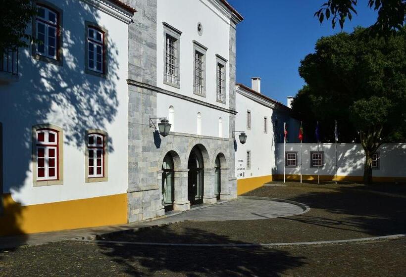 هتل Pousada Convento De Beja