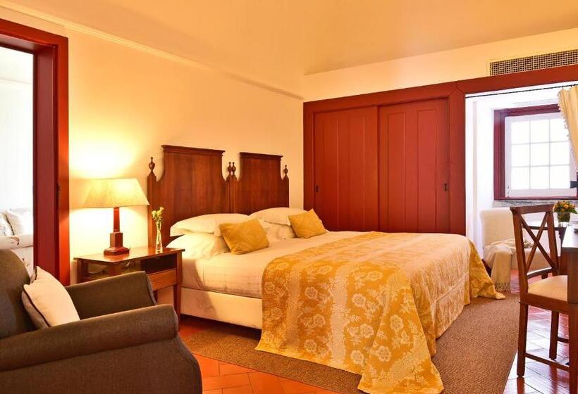 هتل Pousada Convento De Beja