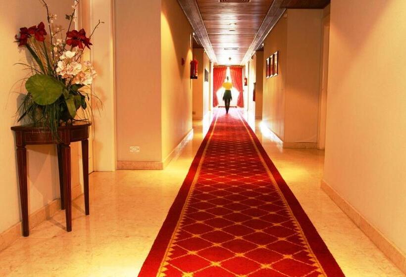 ホテル Pousada Palacio De Queluz