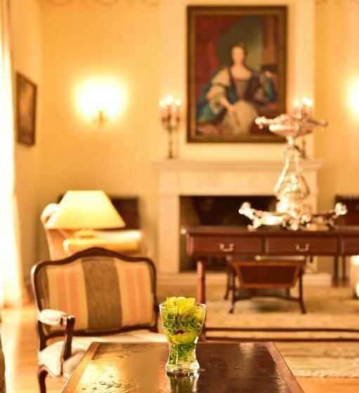 ホテル Pousada Palacio De Queluz