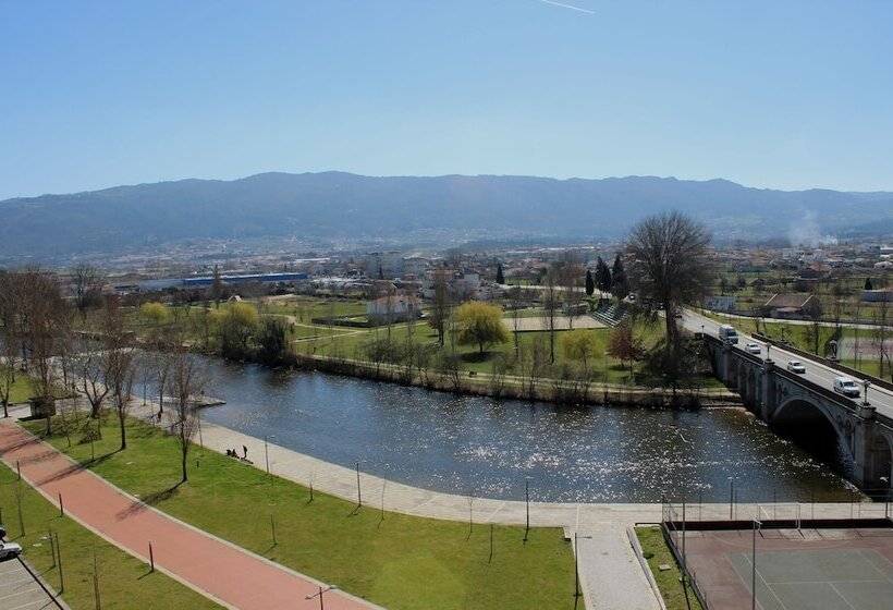 Отель Premium Chaves Aquae Flaviae