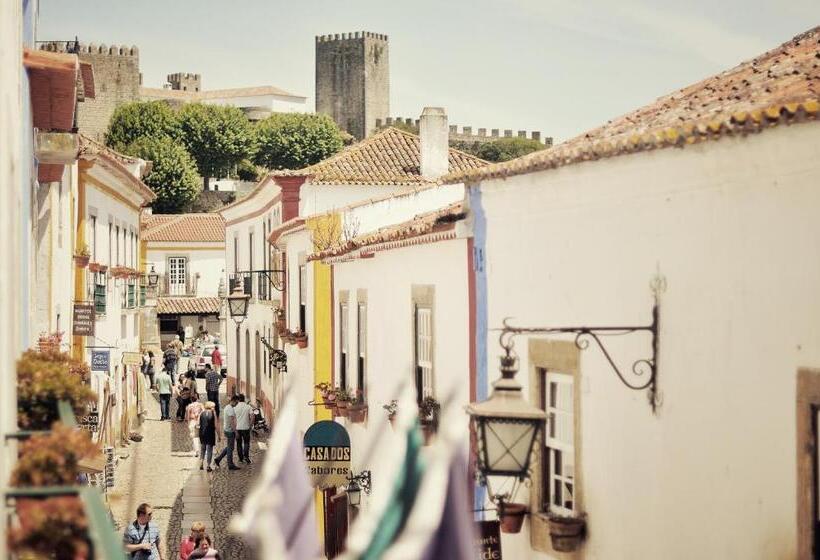 ホテル Rainha Santa Isabel   óbidos History