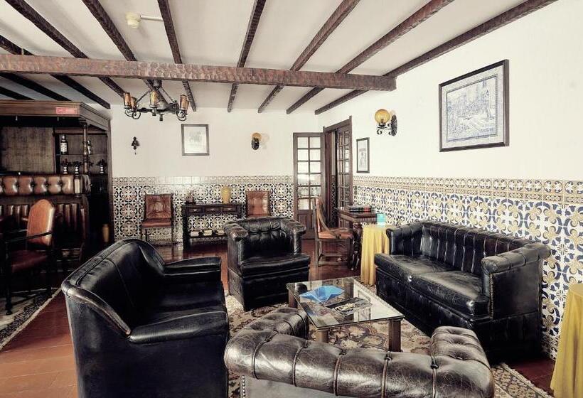 בית מלון כפרי Rainha Santa Isabel   óbidos History