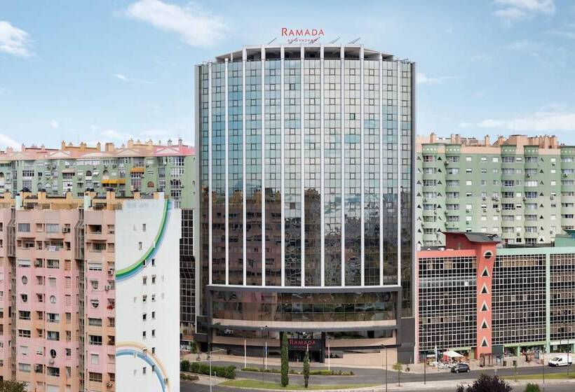 هتل Ramada By Wyndham Lisbon