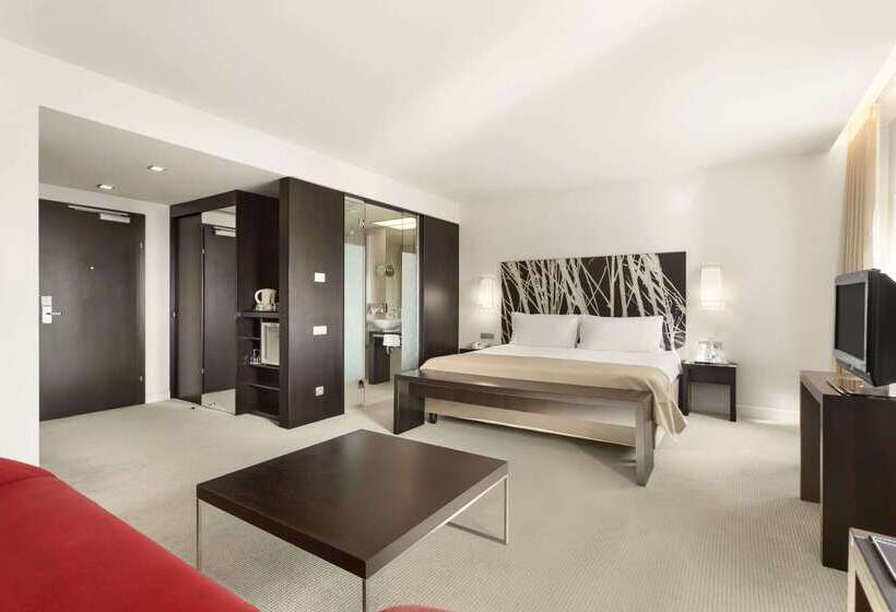هتل Ramada Plaza By Wyndham Bucharest Convention Center