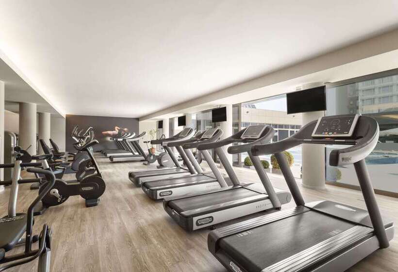 هتل Ramada Plaza By Wyndham Bucharest Convention Center