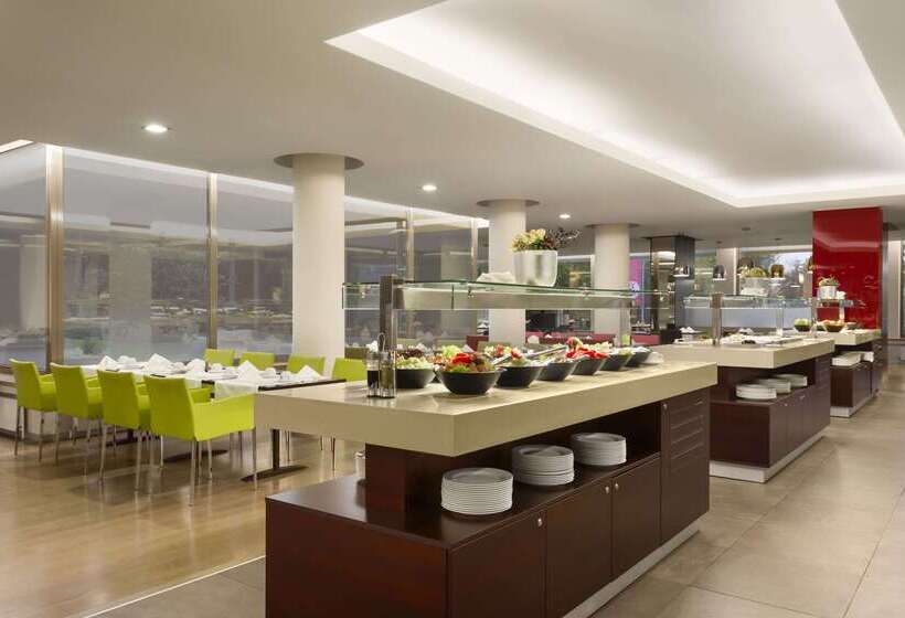 هتل Ramada Plaza By Wyndham Bucharest Convention Center