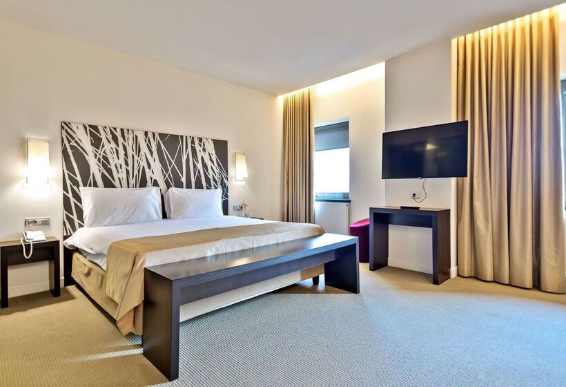هتل Ramada Plaza By Wyndham Bucharest Convention Center