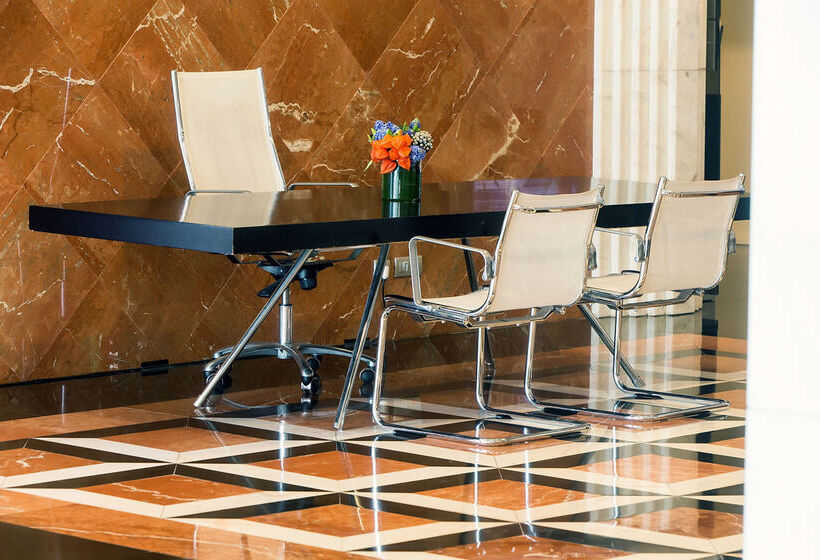 هتل Sana Metropolitan