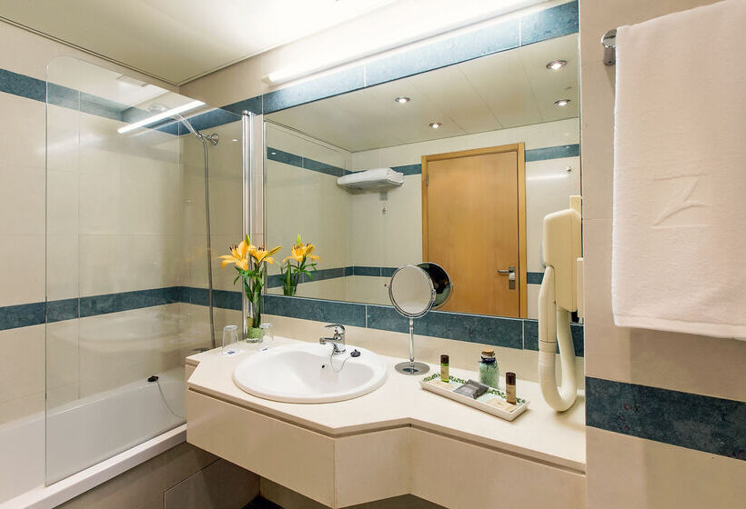 هتل Sana Metropolitan