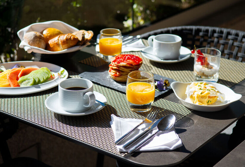 هتل Sana Metropolitan