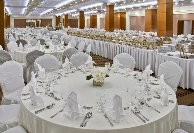 Sheraton Dammam Hotel & Convention Centre