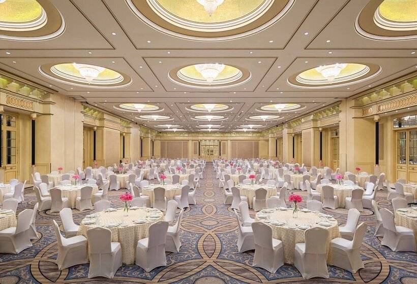 Sheraton Dammam Hotel & Convention Centre