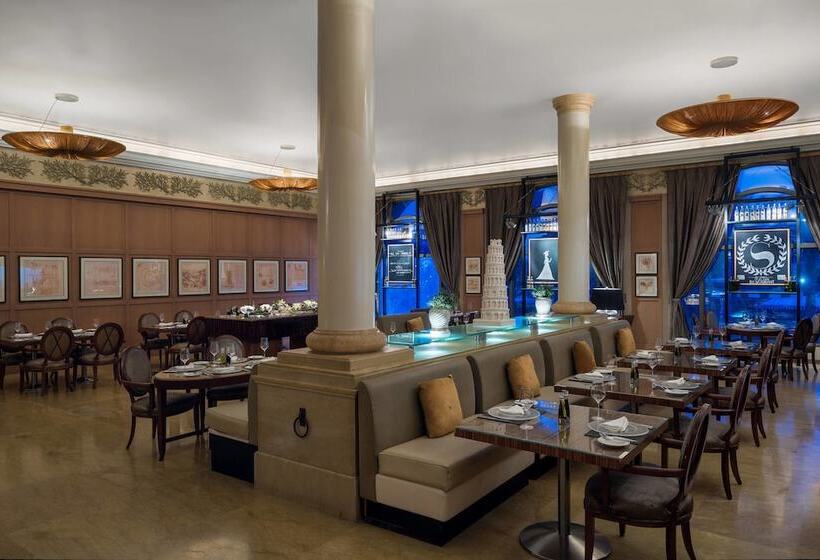 Sheraton Dammam Hotel & Convention Centre