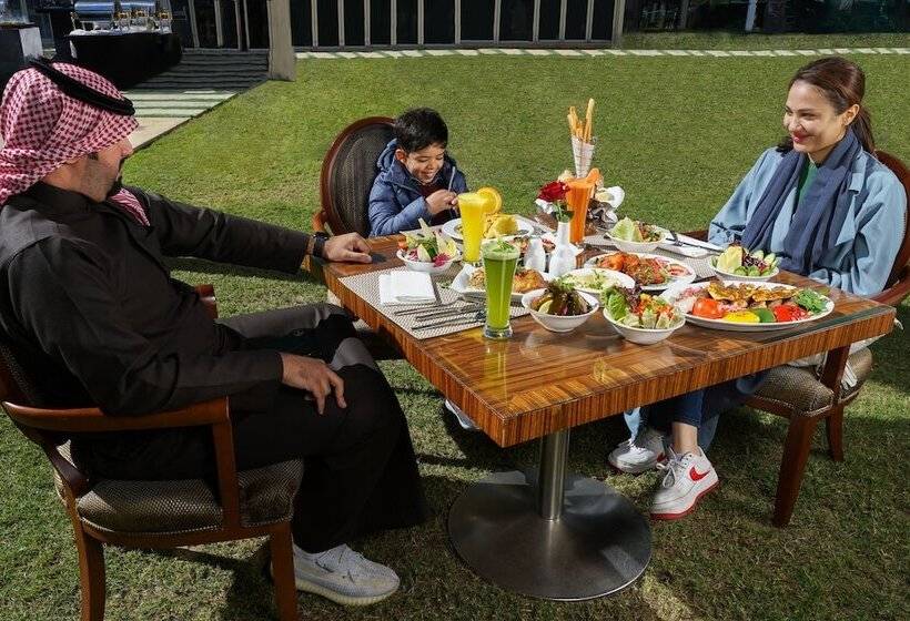 Sheraton Dammam Hotel & Convention Centre