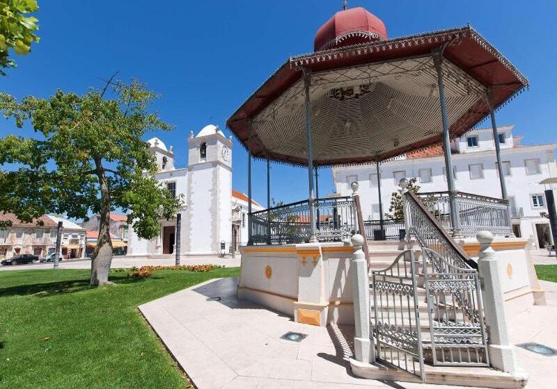 Отель Tryp By Wyndham Montijo Parque