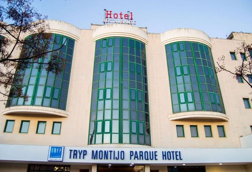 Отель Tryp By Wyndham Montijo Parque