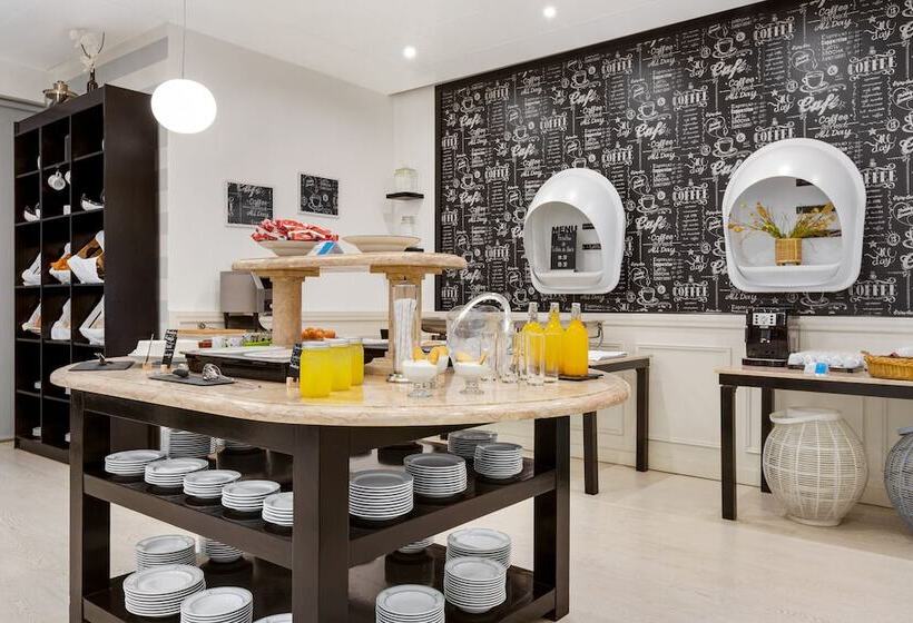 Отель Tryp By Wyndham Montijo Parque