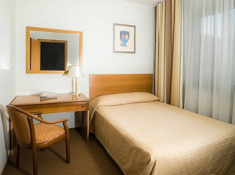 Victoria Hotel Chelyabinsk