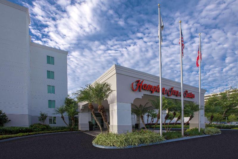 استراحتگاه Hampton Inn & Suites San Juan