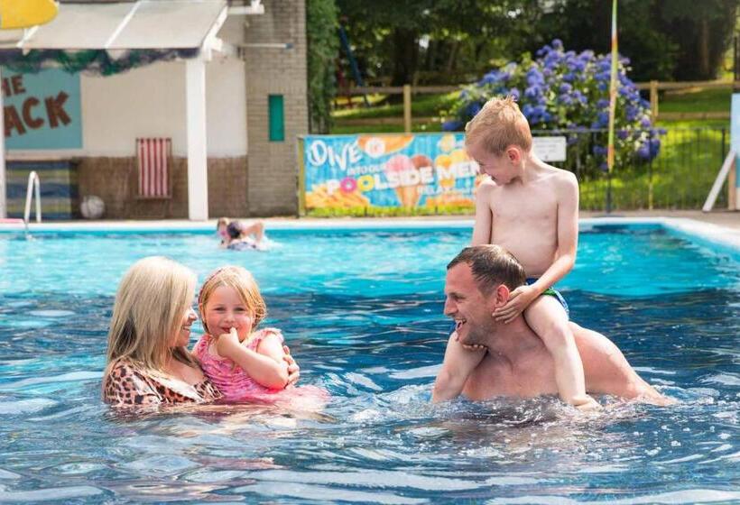 Atlantic Reach Resort