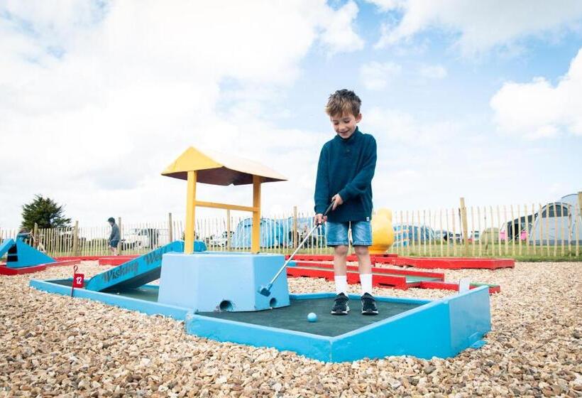 Atlantic Reach Resort