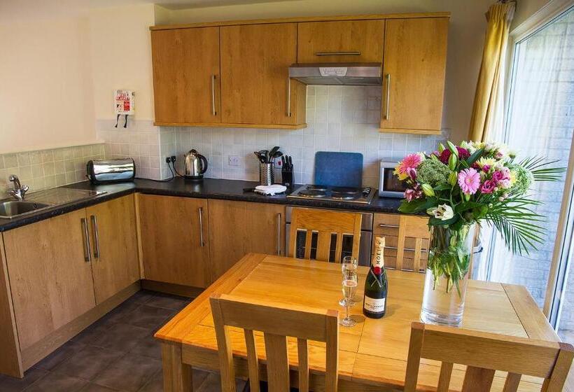 Atlantic Reach Resort