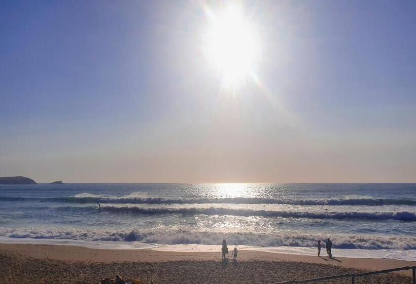 Atlantic Reach Resort