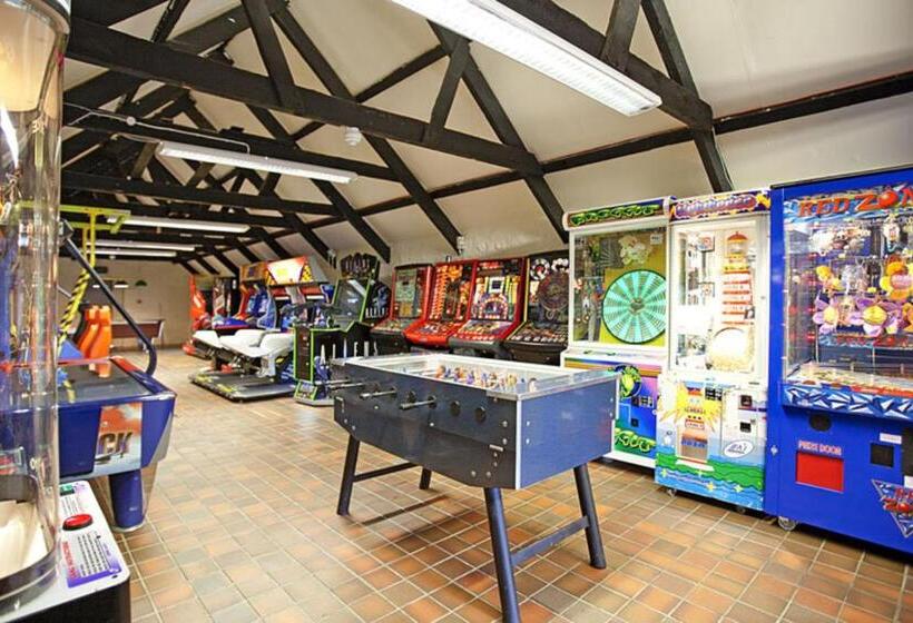 Atlantic Reach Resort