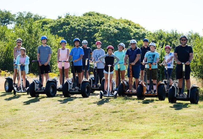 Atlantic Reach Resort