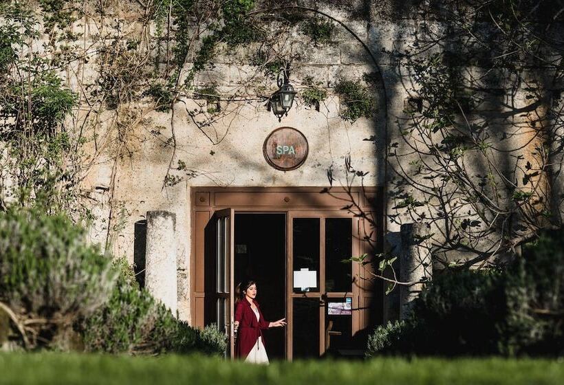 تختخواب و صبحانه Château Latour Segur Suites & Spa