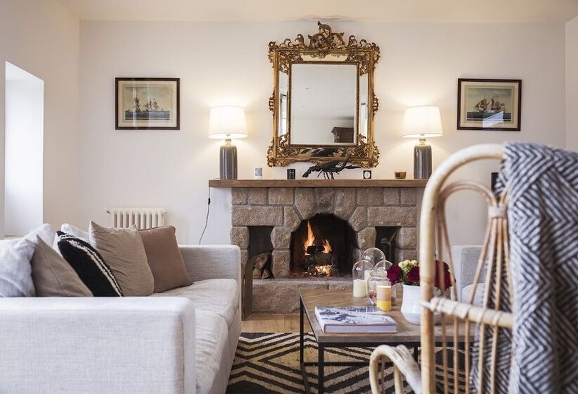 ベッドアンドブレックファースト Cottage Santa Teresa