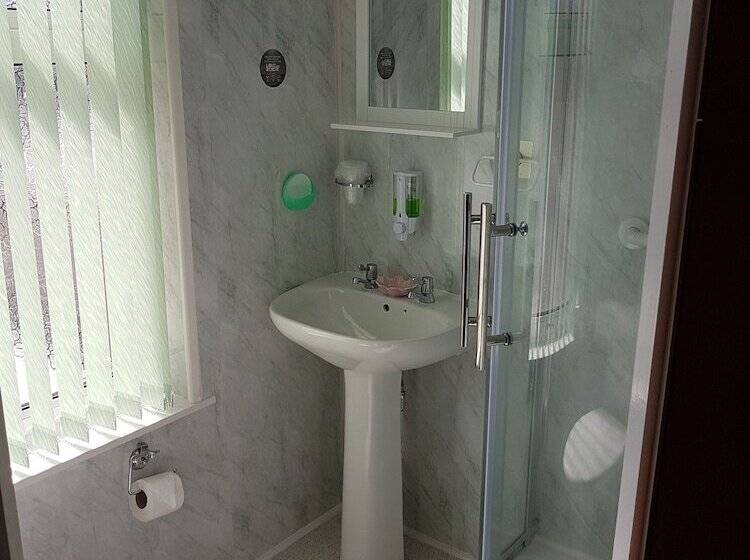 민박 Cumbria Guest House