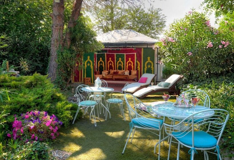 Bed and Breakfast La Villa Des Sens