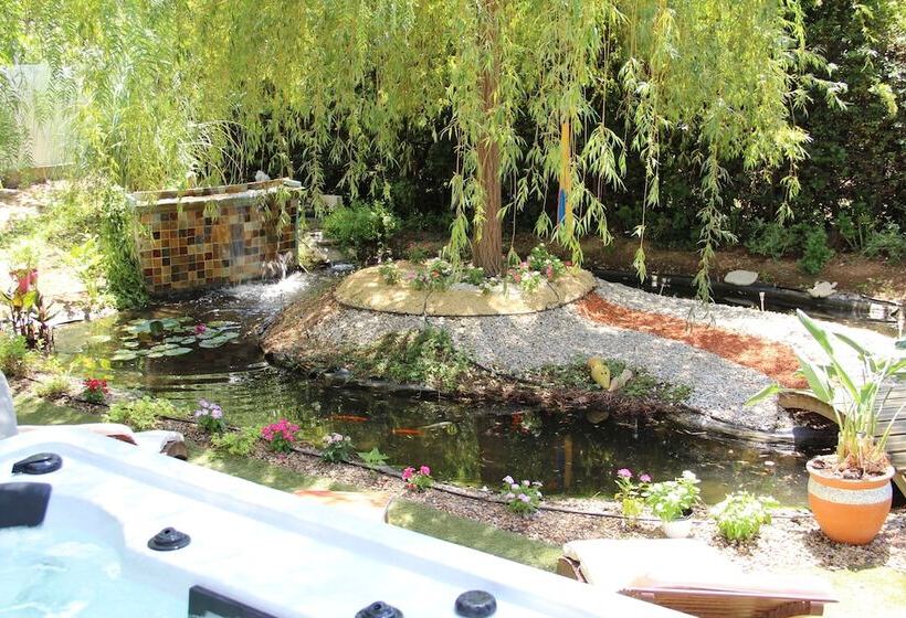 Bed and Breakfast La Villa Des Sens