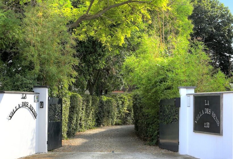 تختخواب و صبحانه La Villa Des Sens