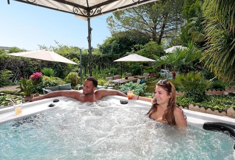 Bed and Breakfast La Villa Des Sens