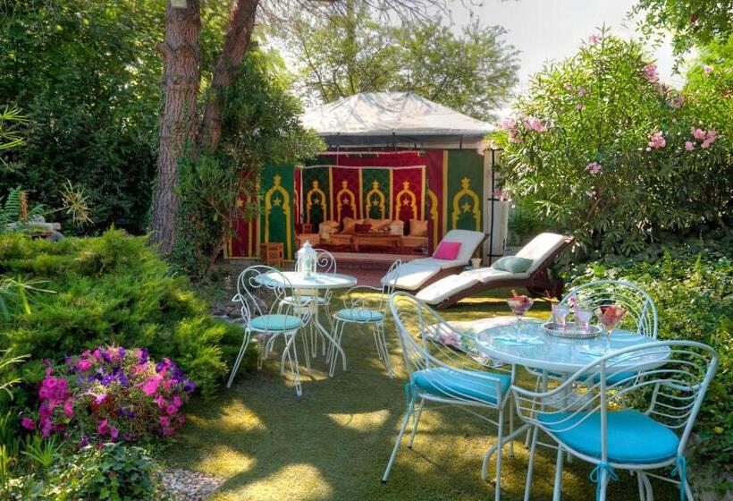 Bed and Breakfast La Villa Des Sens