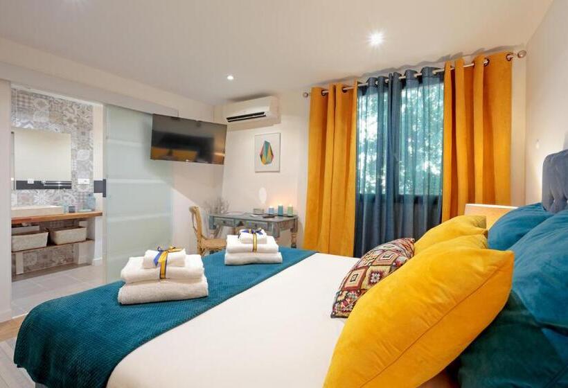 Bed and Breakfast La Villa Des Sens