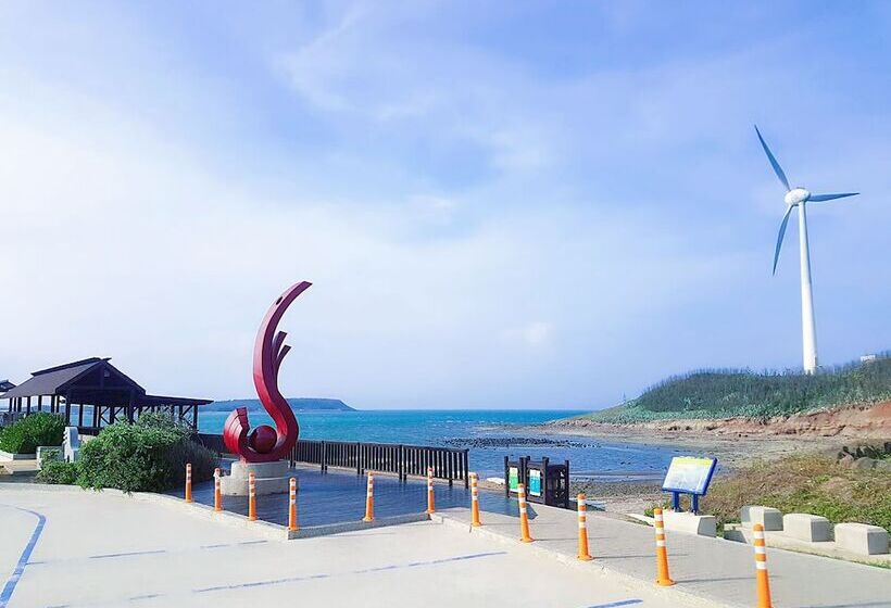 تختخواب و صبحانه Ou Hai You Travel