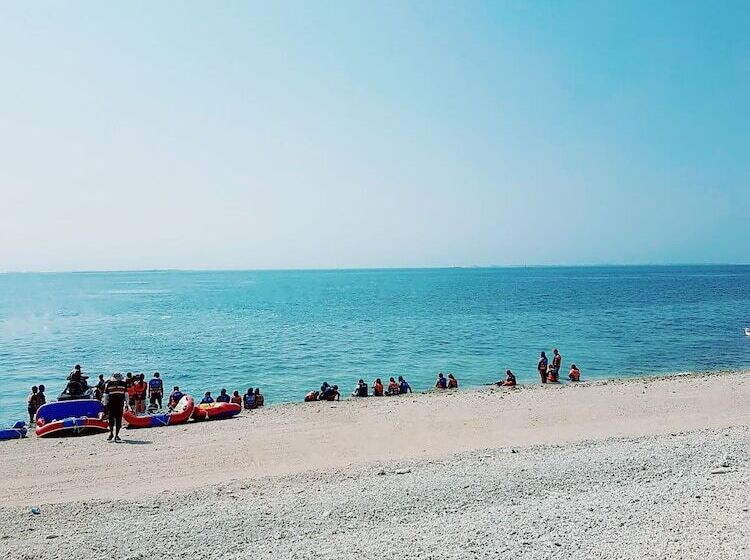 تختخواب و صبحانه Ou Hai You Travel